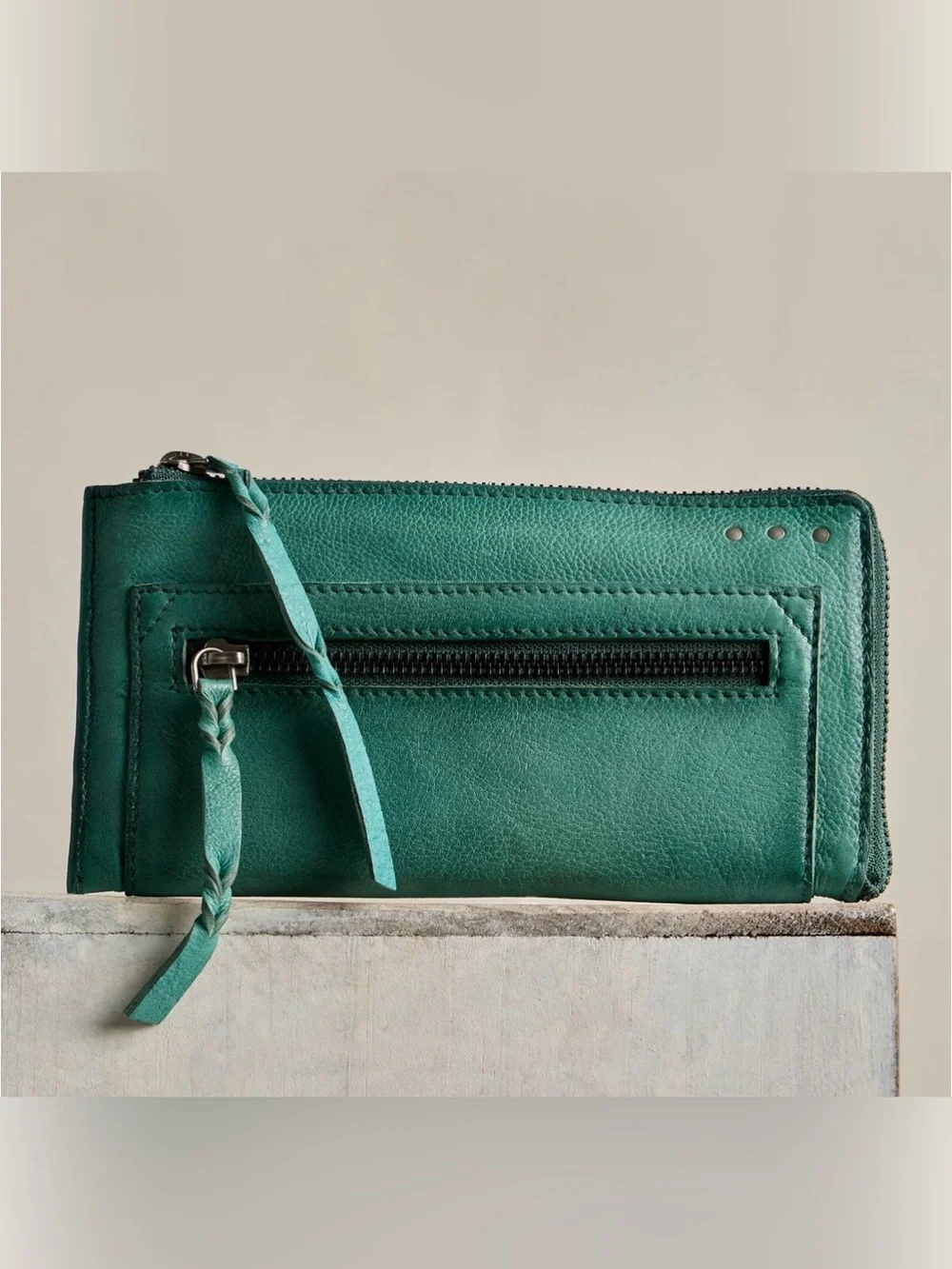 We the free greenery wallet
